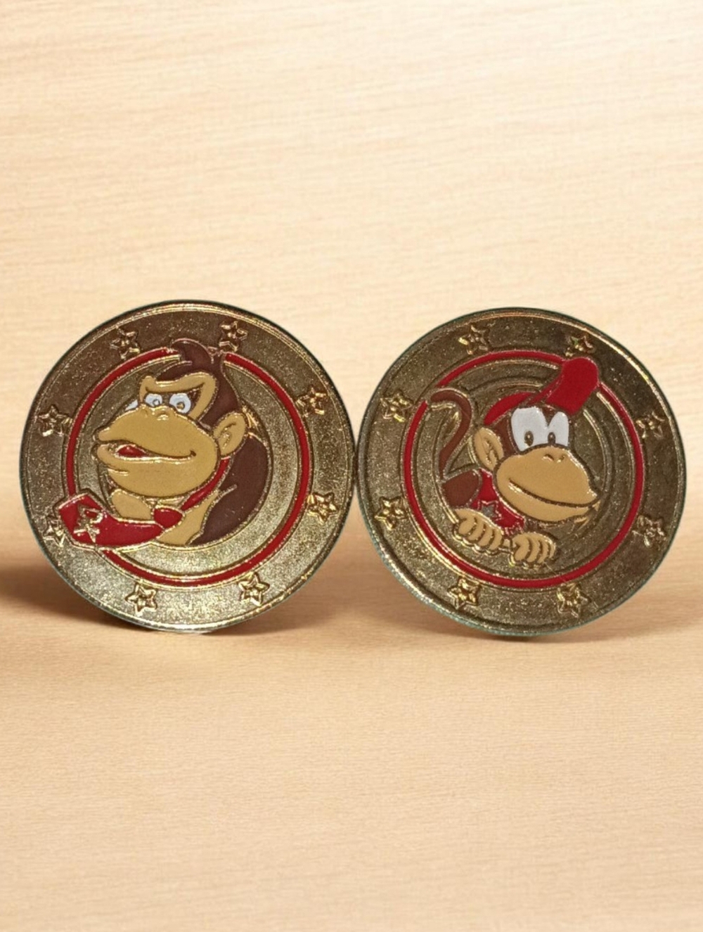 Donkey Kong & Diddy Kong Gold Collector Coins - Gold Red Brown